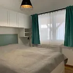 Viki Apartmanhaz Dorog