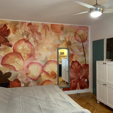Viki Apartmanhaz *