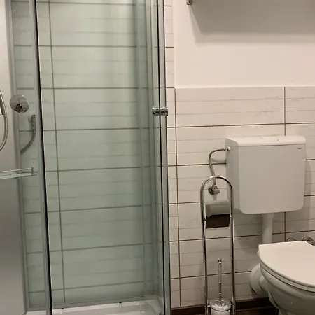 Apartment Viki Apartmanhaz