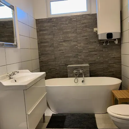 Viki Apartmanhaz