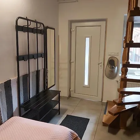 Viki Apartmanhaz Dorog