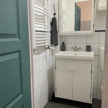 アパート Viki Apartmanhaz Dorog