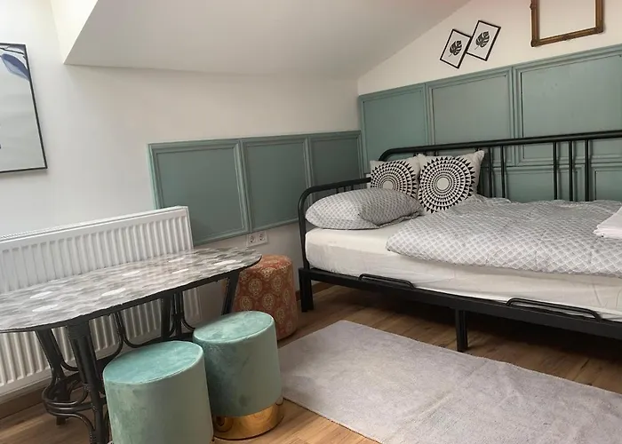 Viki Apartmanhaz Dorog
