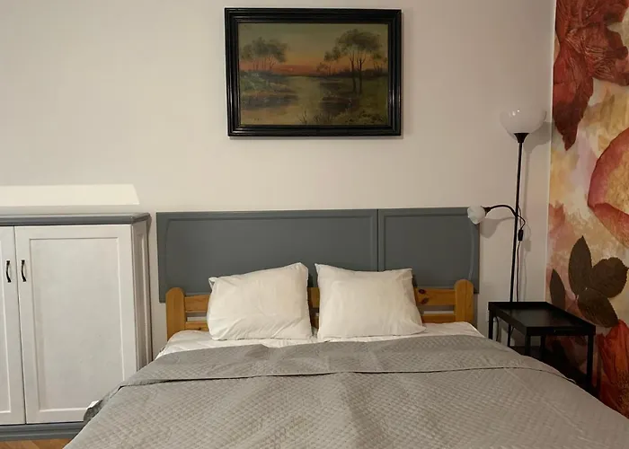Viki Apartmanhaz *