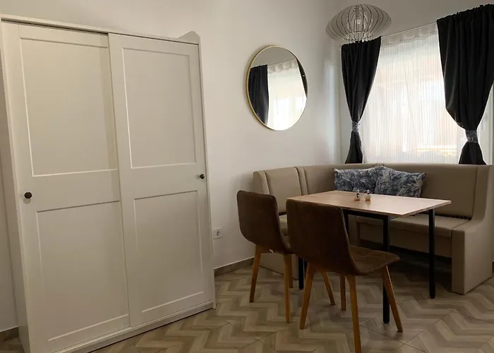 Viki Apartmanhaz Apartament Dorog